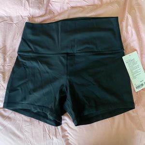 Lululemon Align High Rise 4” short